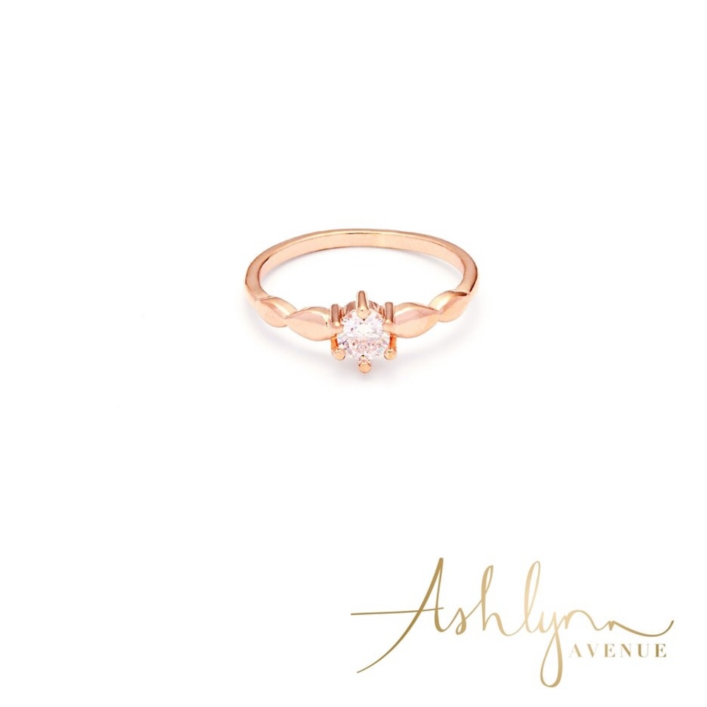 Ashlynn Avenue 18K Rose Gold Ring NWT